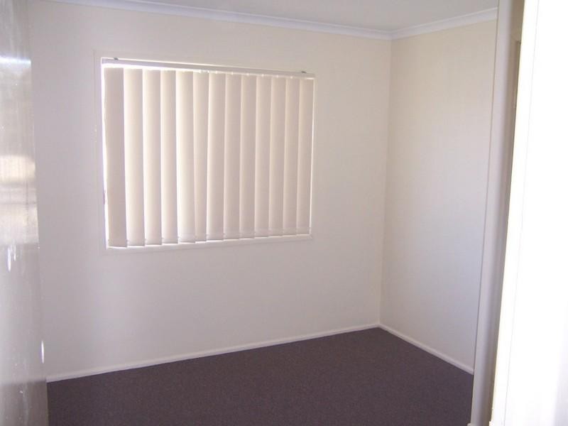 76 Velorum Drive, Kingston QLD 4114