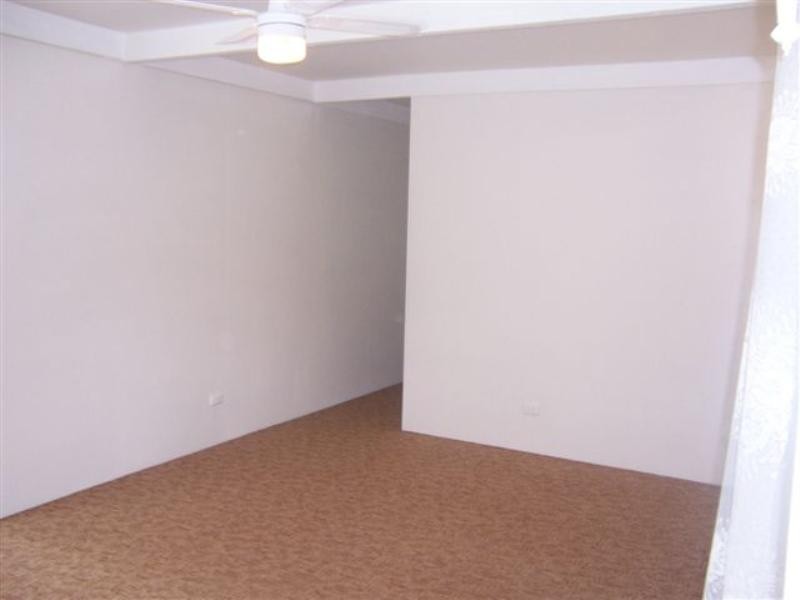 25 Karabil Street, Kingston QLD 4114