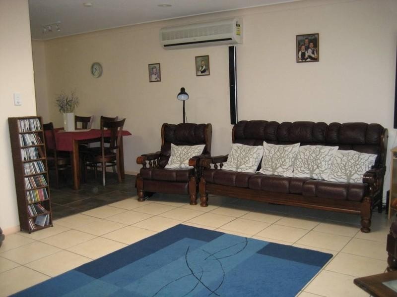 4 Dart Avenue, Kingston QLD 4114