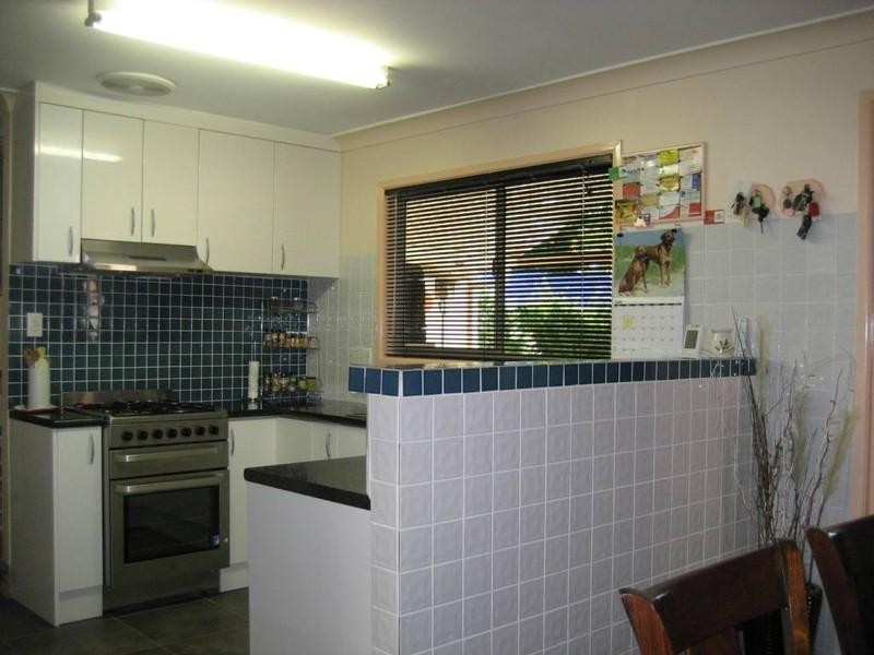 4 Dart Avenue, Kingston QLD 4114