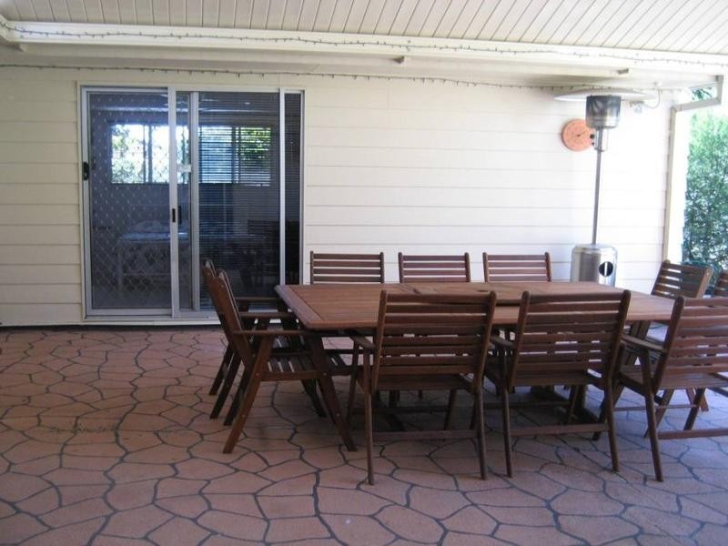 4 Dart Avenue, Kingston QLD 4114