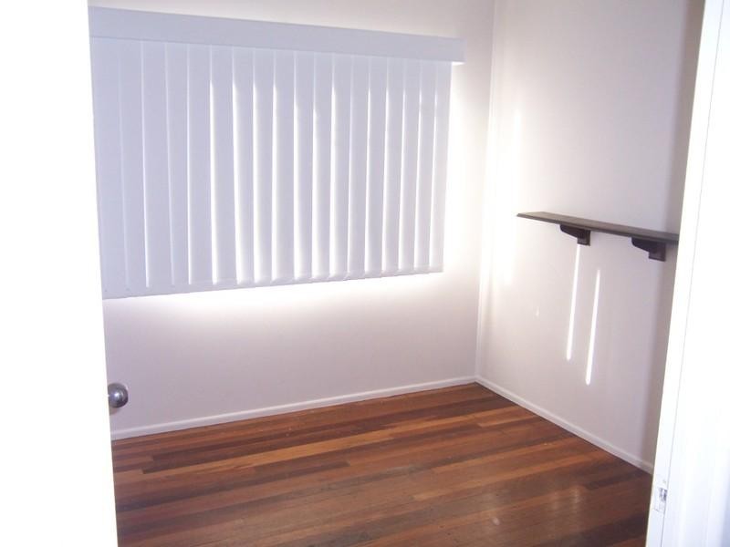 72 Ashton Street, Kingston QLD 4114