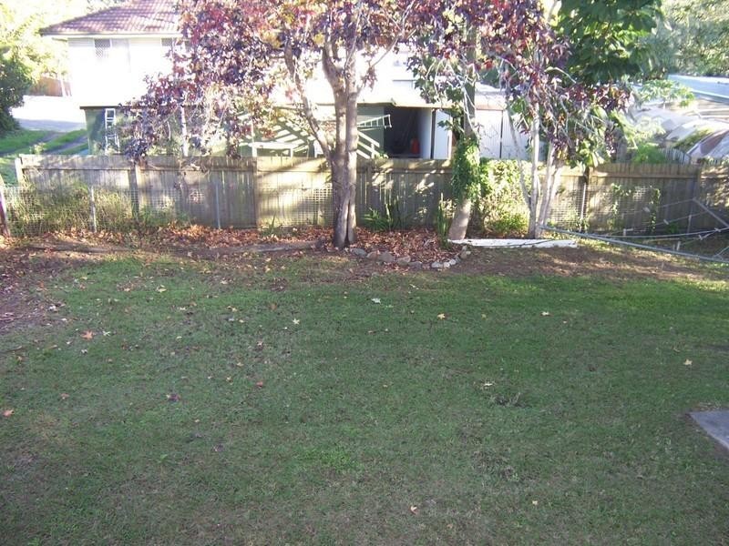 72 Ashton Street, Kingston QLD 4114