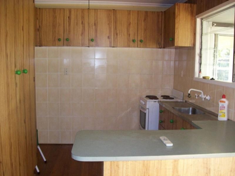 8 Albert Street, Logan Central QLD 4114