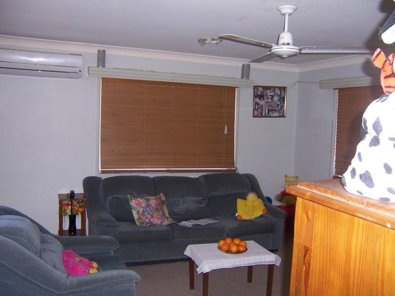 24 Janice Street, Slacks Creek QLD 4127