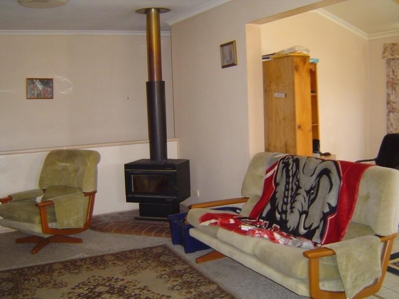 4 Dawson Street, Woodridge QLD 4114