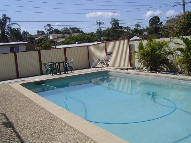 4 Dawson Street, Woodridge QLD 4114