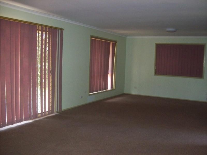 9 Breynia Street, Kingston QLD 4114