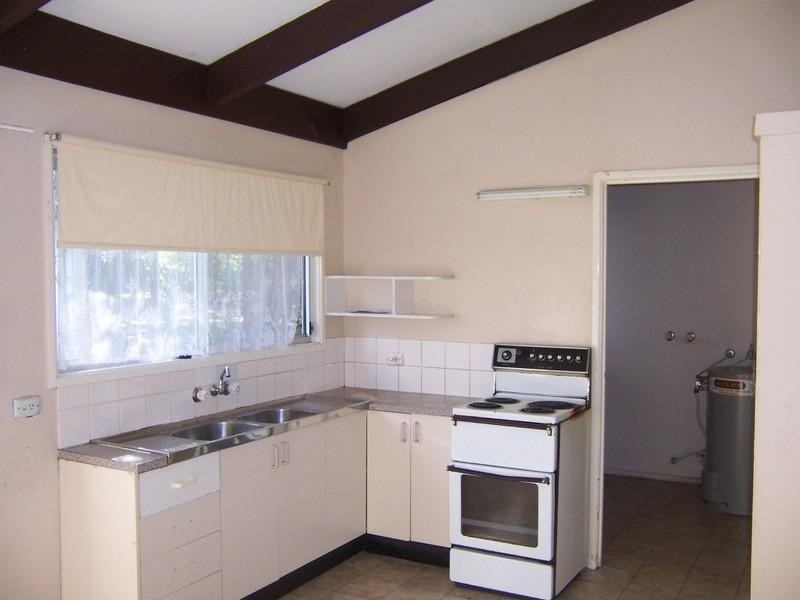 38 Omar Street, Woodridge QLD 4114