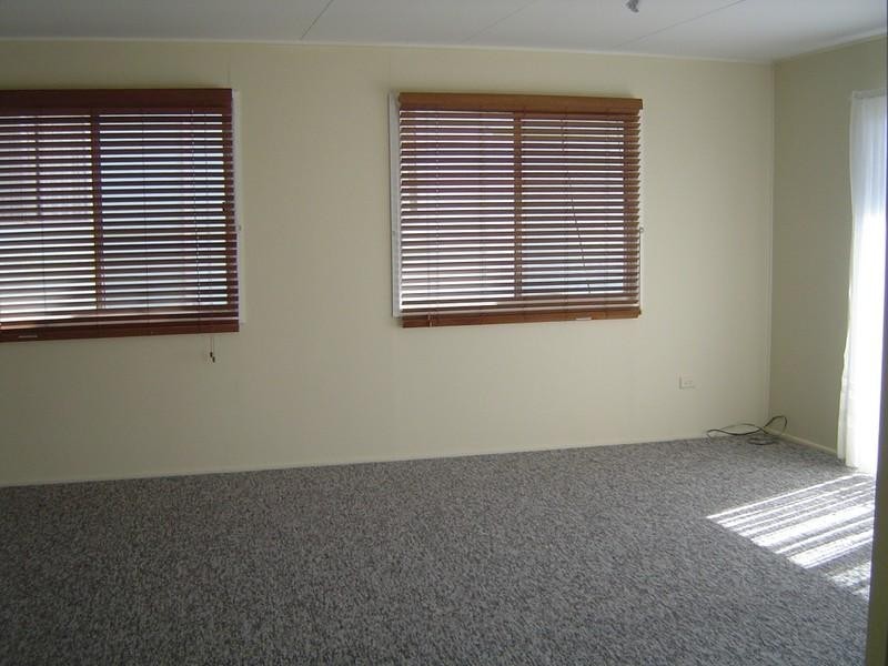 87 Jacaranda Avenue, Logan Central QLD 4114