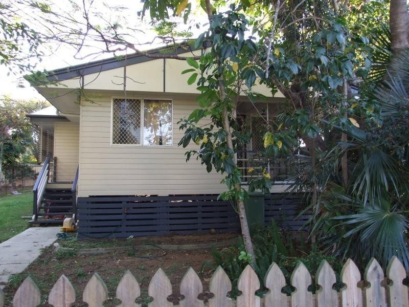 6 Poppy Street, Kingston QLD 4114
