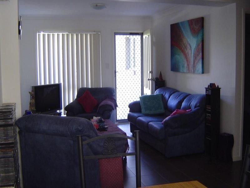 27/6 University Drive, Meadowbrook QLD 4131