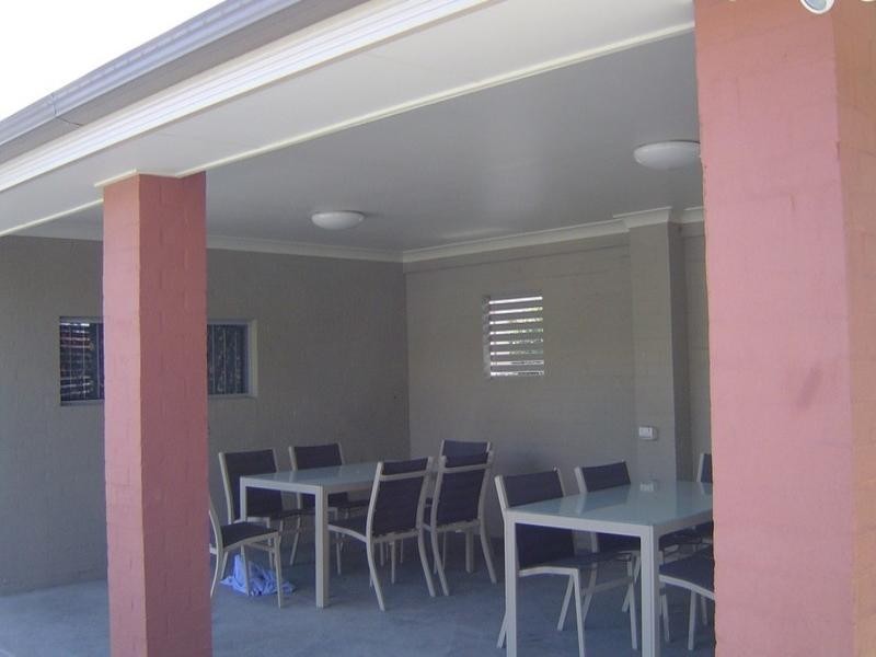 27/6 University Drive, Meadowbrook QLD 4131