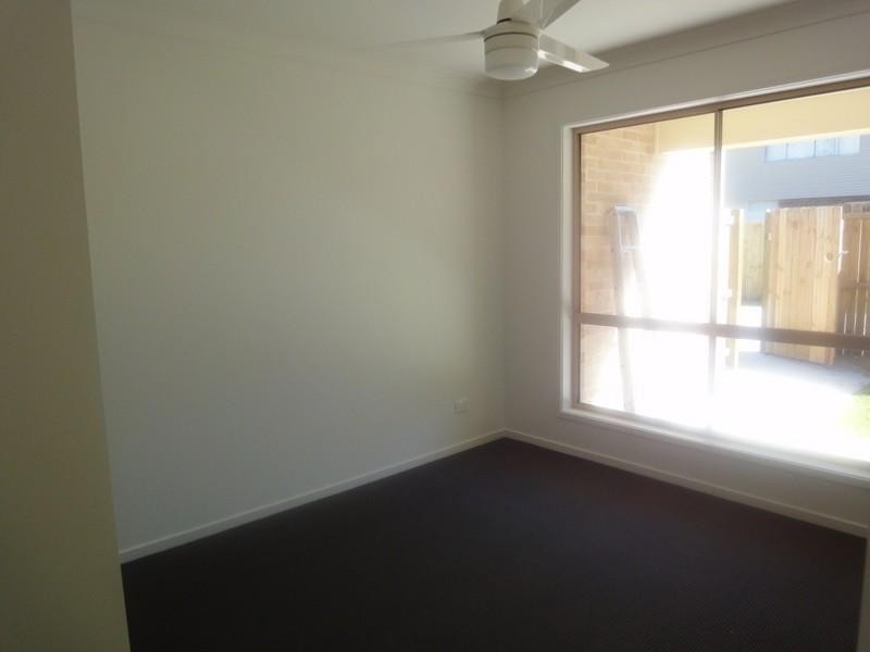 43 Paradise Road, Slacks Creek QLD 4127