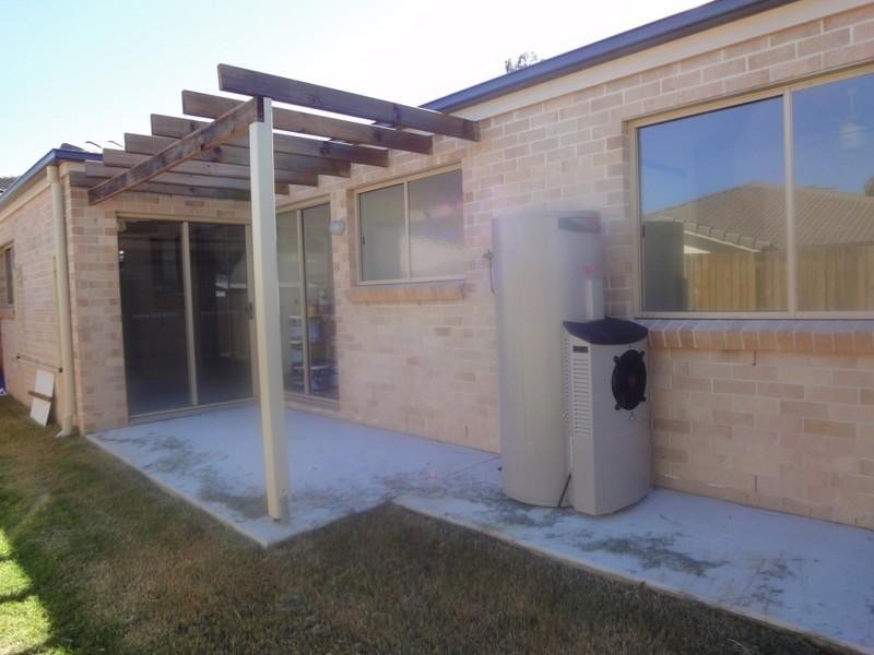 43 Paradise Road, Slacks Creek QLD 4127