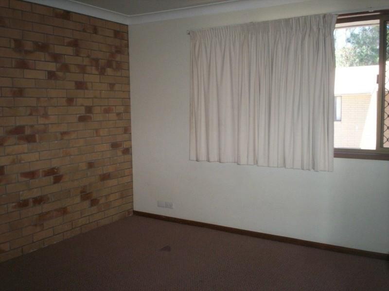 7/13 Blackwood Road, Logan Central QLD 4114