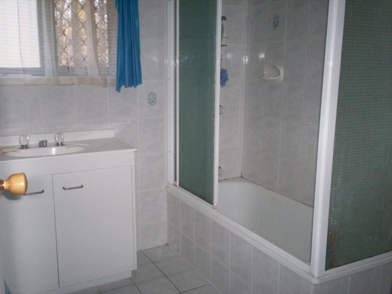 8/13 Blackwood Road, Logan Central QLD 4114