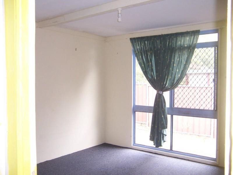 5 Greyash Street, Kingston QLD 4114