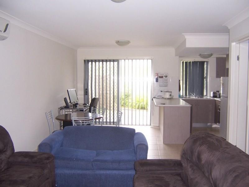 23/23 Garfield Road, Woodridge QLD 4114