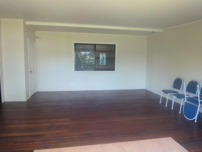 10 Willow Street, Woodridge QLD 4114