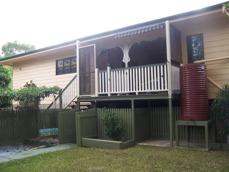 10 Willow Street, Woodridge QLD 4114