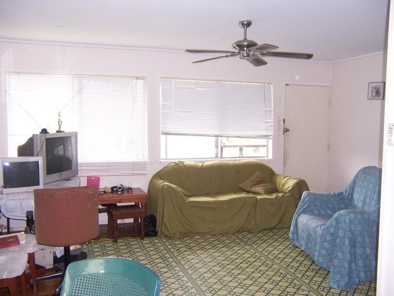 1 Bedford Street, Woodridge QLD 4114