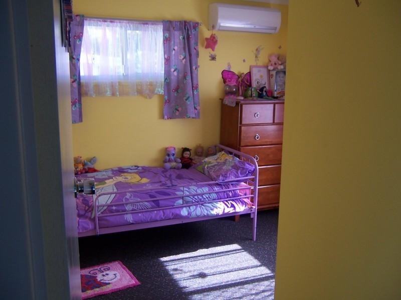 22 Rowan Street, Slacks Creek QLD 4127