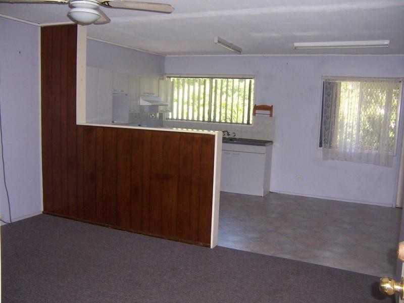 24 Ashvale Street, Kingston QLD 4114