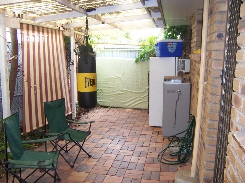 2/108a Ewing Road, Woodridge QLD 4114