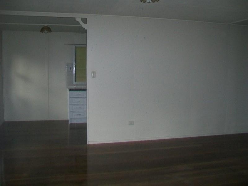 4 Arthur Street, Woodridge QLD 4114