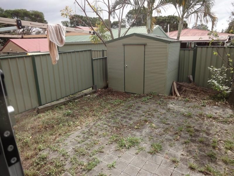 2/18 Defiance Road, Logan Central QLD 4114