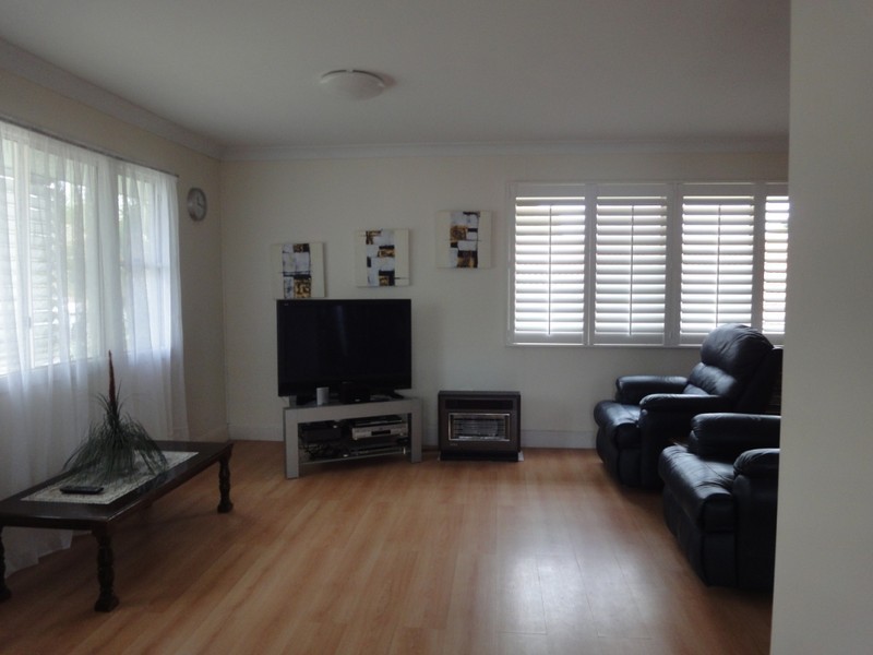 17 Schodel Street, Woodridge QLD 4114