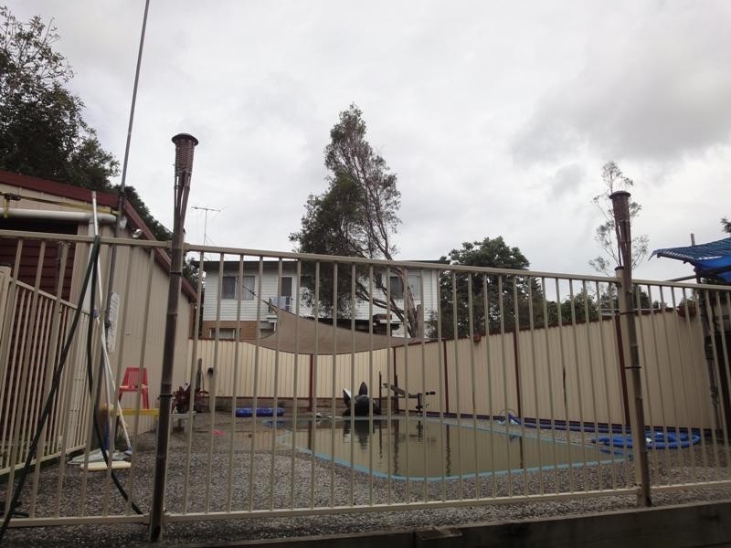 217 Station Road, Woodridge QLD 4114