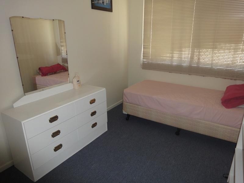 3/10 North Road, Woodridge QLD 4114
