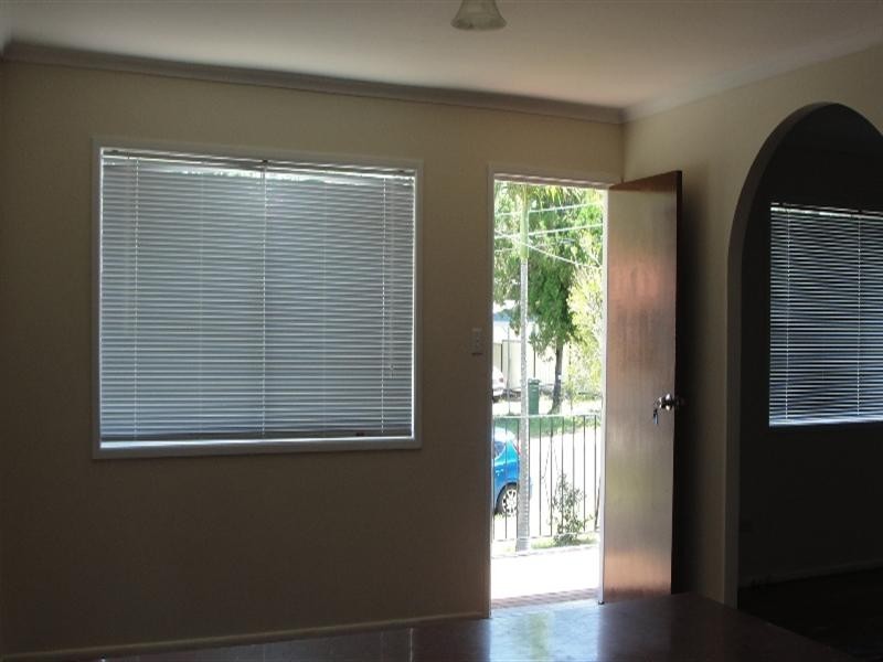 11 Strathdarr Street, Woodridge QLD 4114