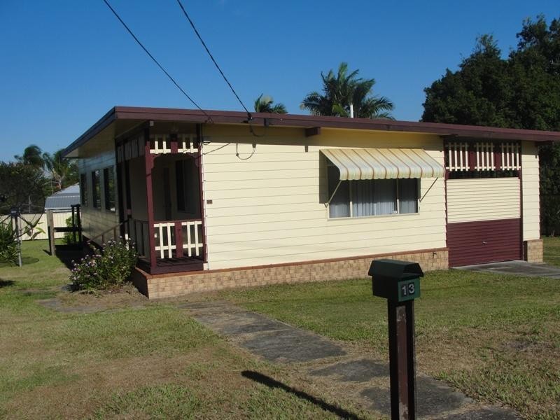 13 Woonga Street, Woodridge QLD 4114
