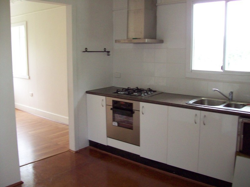 43 Laughlin Street, Kingston QLD 4114