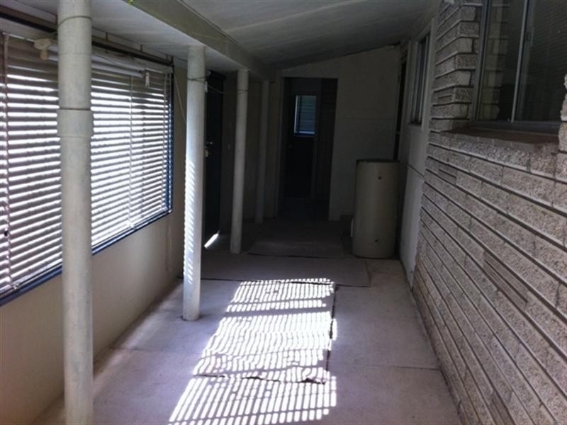 27 Wembley Road, Logan Central QLD 4114