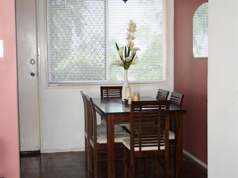 21 Queens Road, Kingston QLD 4114