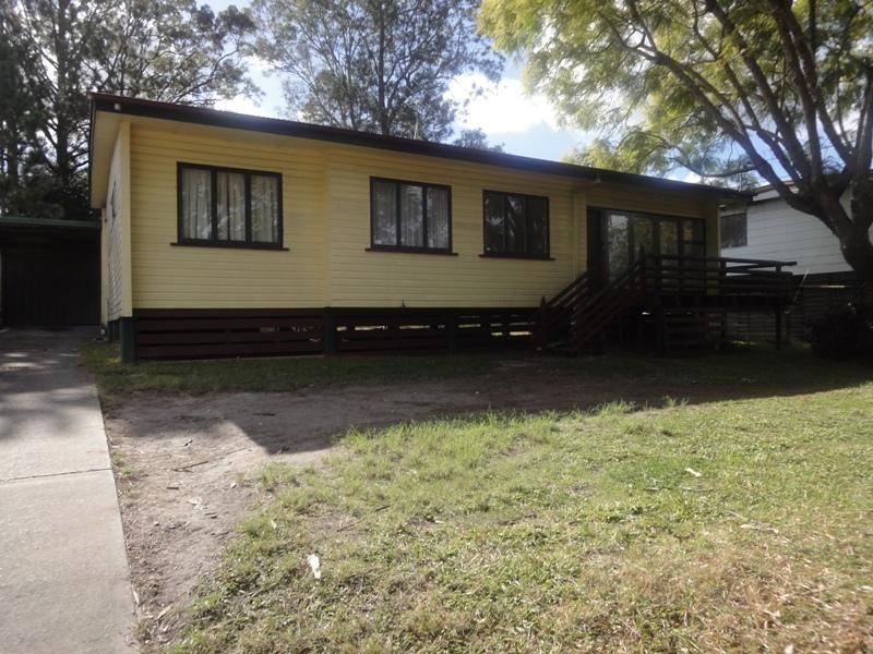 24 Paterson Street, Woodridge QLD 4114