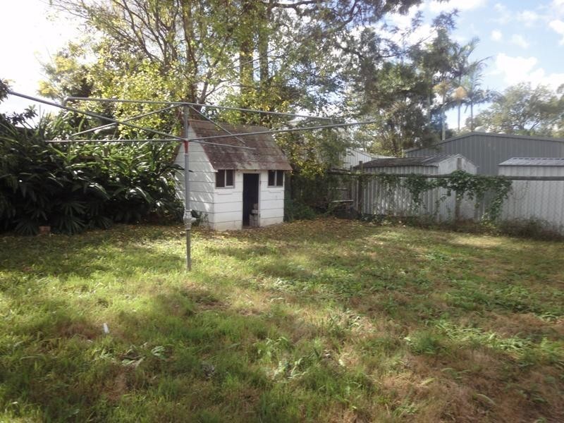 24 Paterson Street, Woodridge QLD 4114