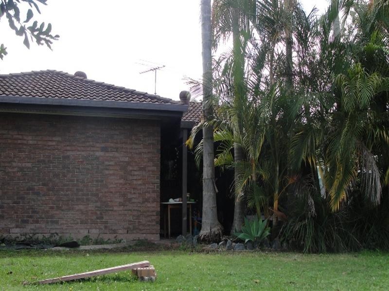 12 Apodis Street, Kingston QLD 4114