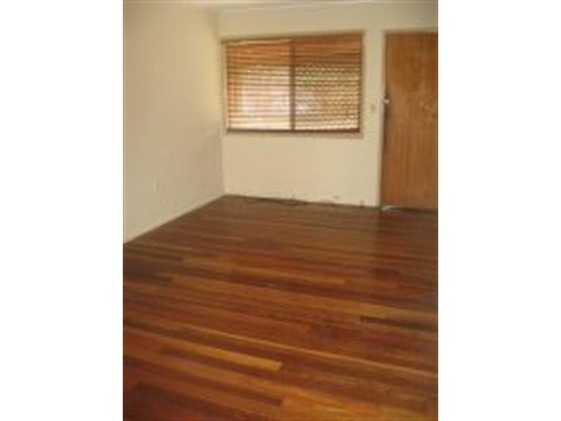 117 Jacaranda Avenue, Kingston QLD 4114