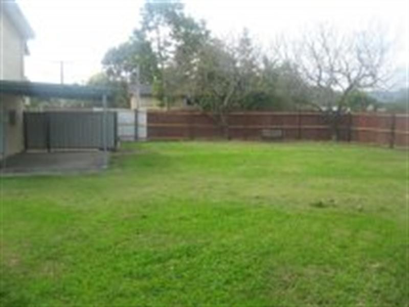 117 Jacaranda Avenue, Kingston QLD 4114