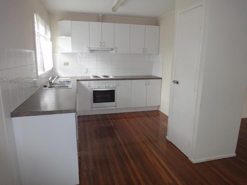 27 Douglas Street, Woodridge QLD 4114