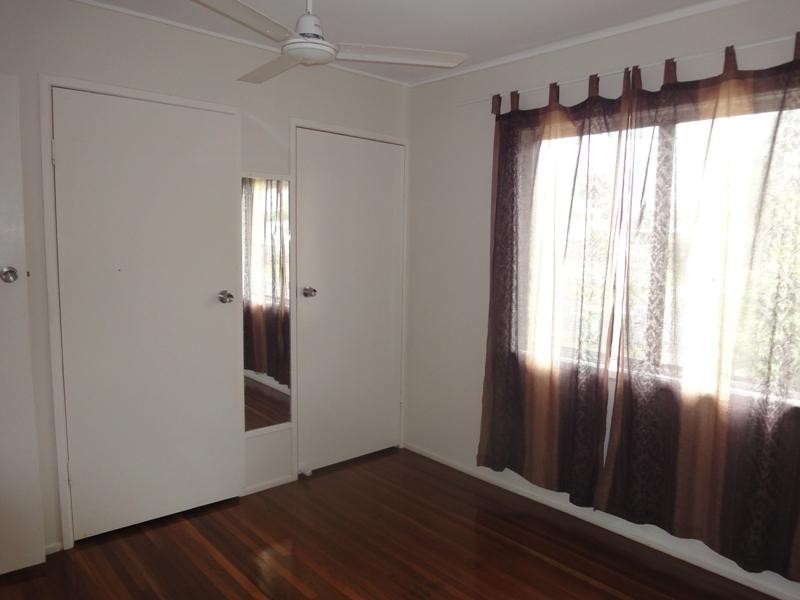 27 Douglas Street, Woodridge QLD 4114