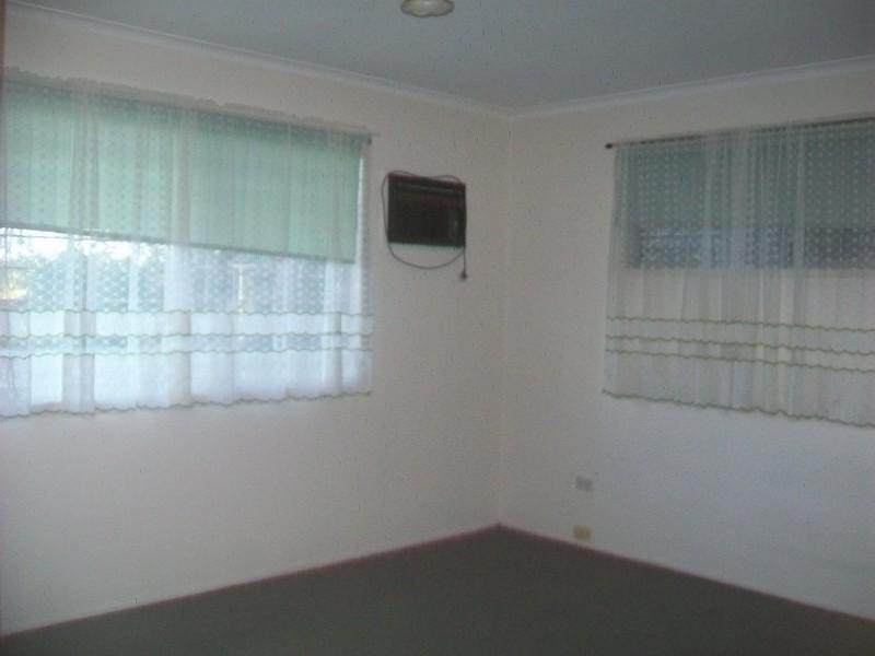 17 Collin Court, Kingston QLD 4114