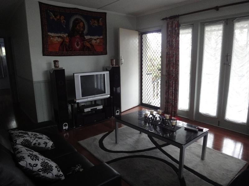 79 Ellen Street, Logan Central QLD 4114