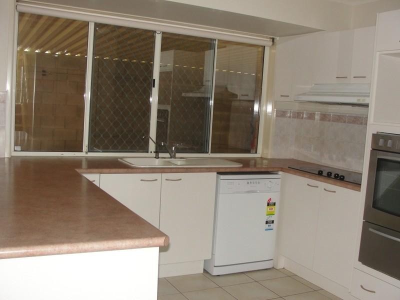 23 Tahan Crescent, Tanah Merah QLD 4128