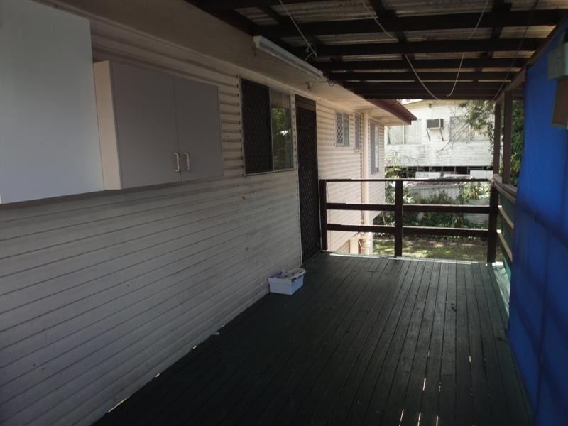 217 Station Road, Woodridge QLD 4114